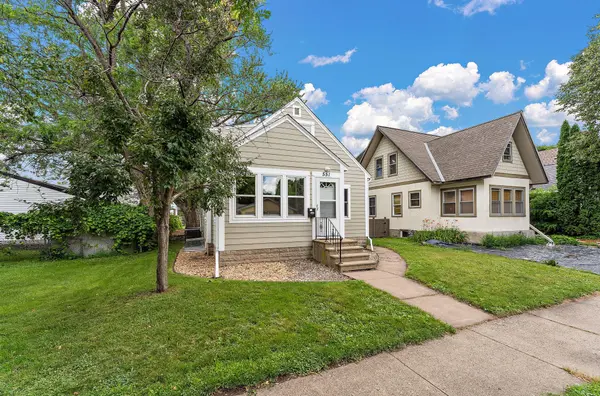 551 Pascal ST N, Saint Paul, MN 55104