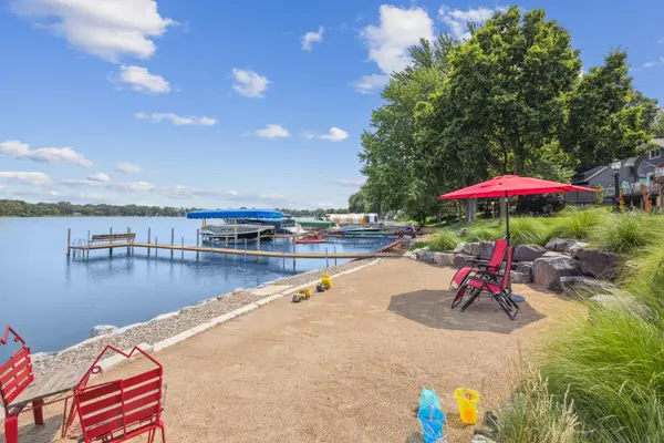5060 Edgewater DR, Mound, MN 55364