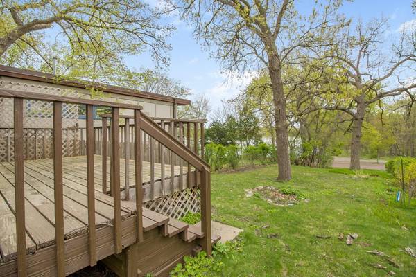 2036 Cedar Lake Pkwy, Minneapolis, MN 55416