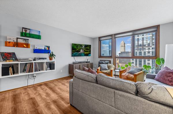 433 S 7th ST #1917, Minneapolis, MN 55415
