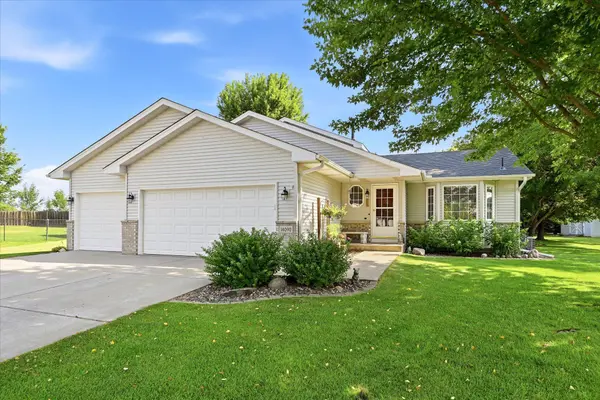 14090 Goldeneye CT, Rogers, MN 55374