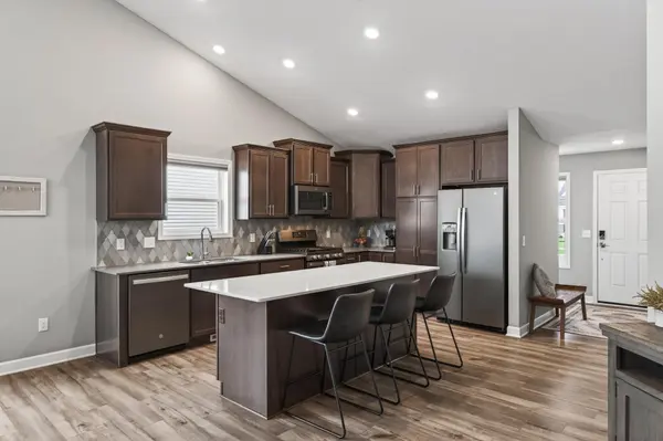 7360 Crane DR, Lino Lakes, MN 55038