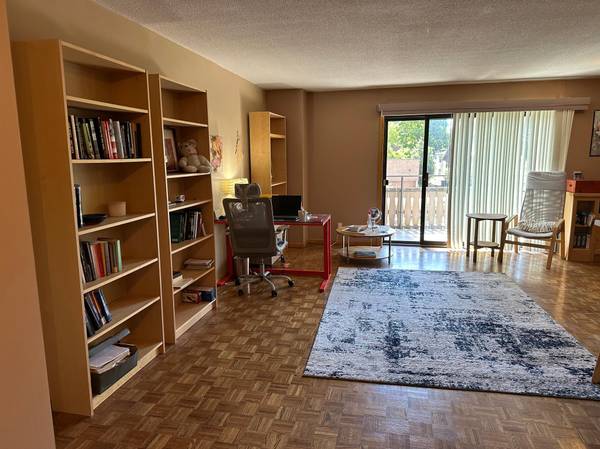 410 Groveland AVE #305, Minneapolis, MN 55403