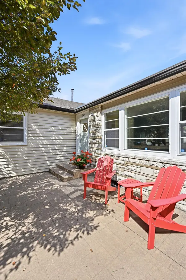5249 Abbott AVE S, Minneapolis, MN 55410
