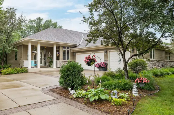 3365 Glynwater TRL NW, Prior Lake, MN 55372
