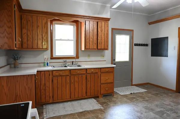 111 E Elm AVE, Upsala, MN 56384
