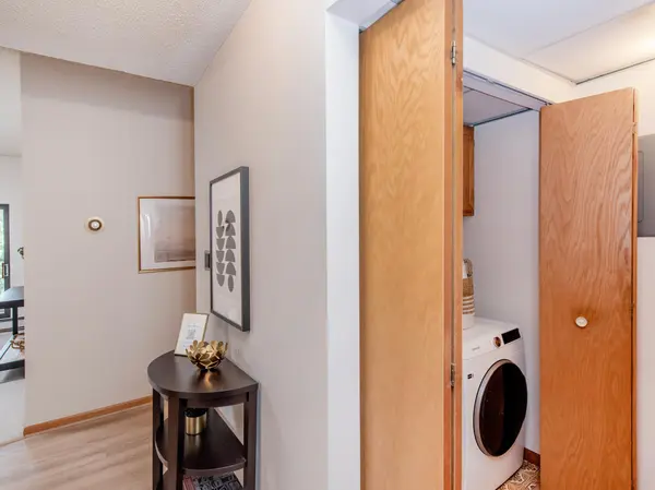 2265 Youngman AVE #208E, Saint Paul, MN 55116