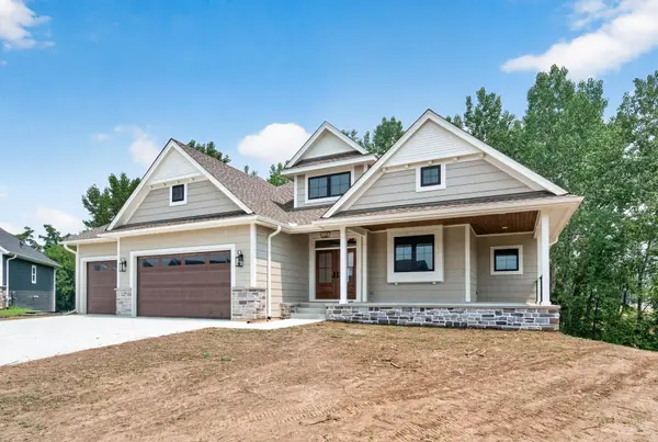 1765 Brandlewood CT, Hastings, MN 55033
