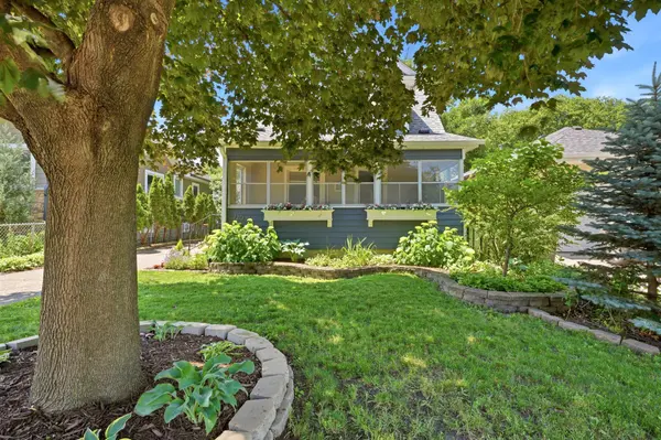 4720 Xerxes AVE S, Minneapolis, MN 55410