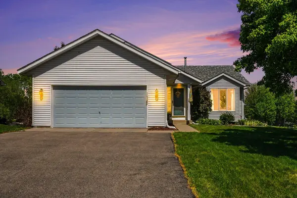 16382 Goodview TRL, Lakeville, MN 55044