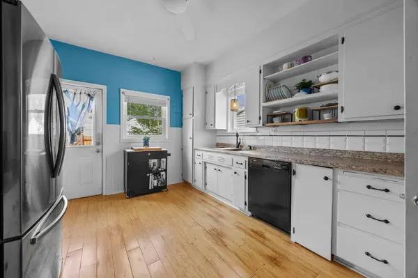 441 View ST, Saint Paul, MN 55102