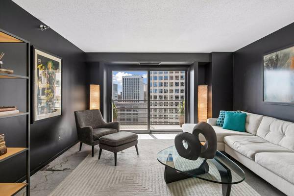66 9th ST E #2113, Saint Paul, MN 55101