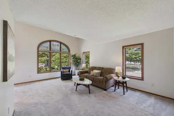 3256 Old Highway 8, Saint Anthony, MN 55418