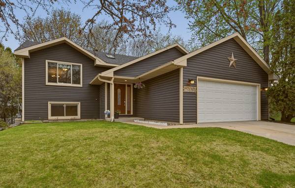 6209 24th AVE NW, Rochester, MN 55901