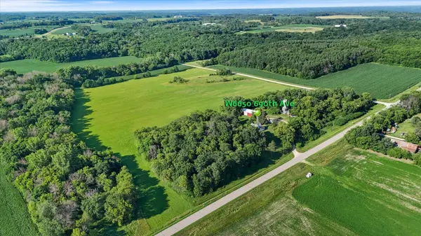 W6650 690th AVE, Beldenville, WI 54003