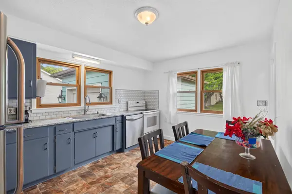 251 State AVE N, New Germany, MN 55367