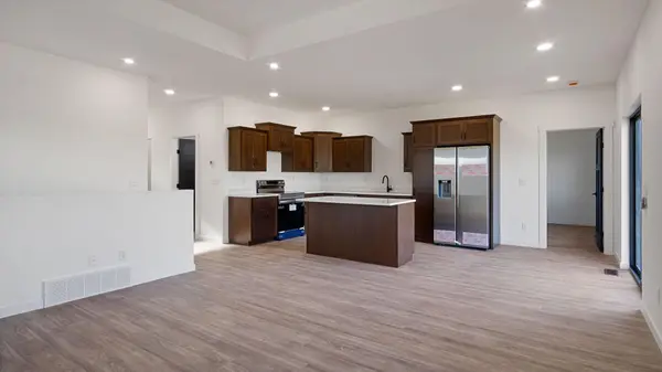 118 Dunn ST, Colfax, WI 54730