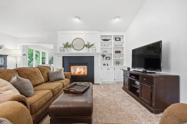 2579 Parkview CT, White Bear Lake, MN 55110