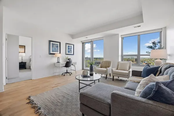 929 Portland AVE #2007, Minneapolis, MN 55404