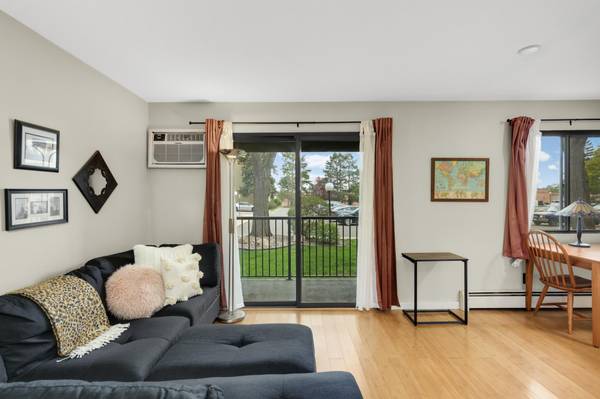 4101 Parklawn AVE #103, Edina, MN 55435