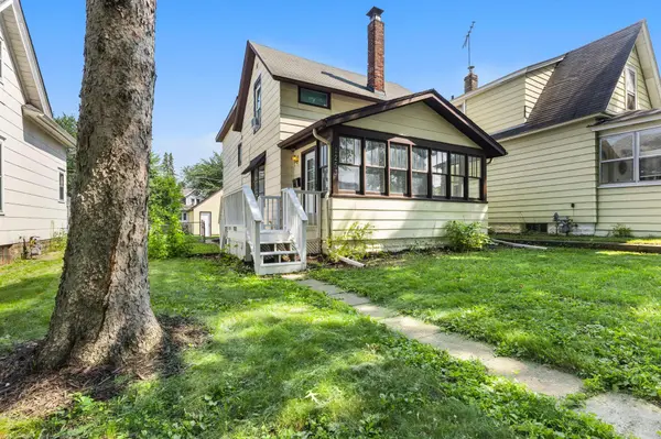1253 Reaney AVE, Saint Paul, MN 55106