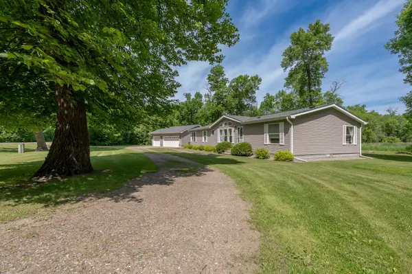 7290 83rd ST NE, Monticello, MN 55362