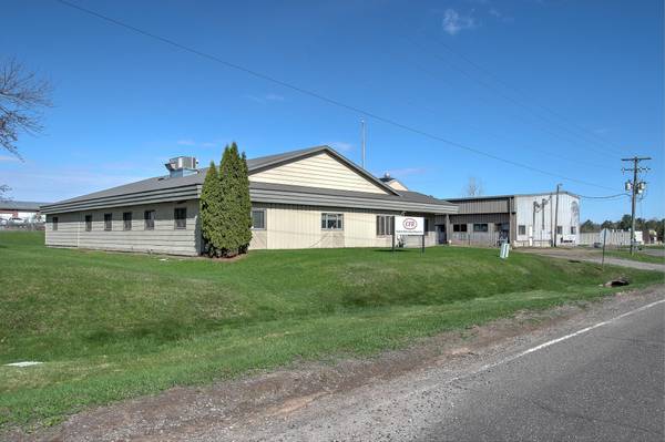 1895 Frontage RD, Mora, MN 55051
