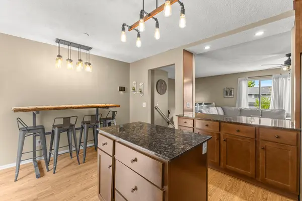 7501 82nd AVE N, Brooklyn Park, MN 55445
