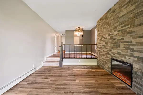 1577 Millpond CT #77, Chaska, MN 55318