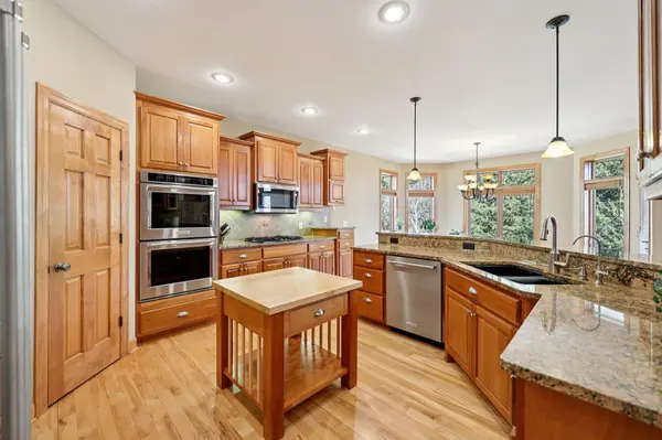 14043 Kings CT, Savage, MN 55378