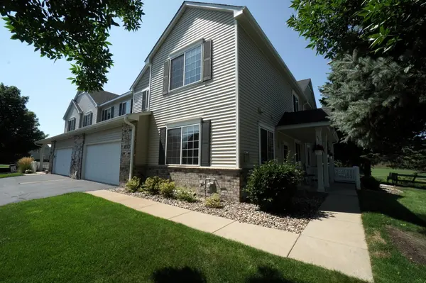 14219 Avalon PATH #603, Rosemount, MN 55068