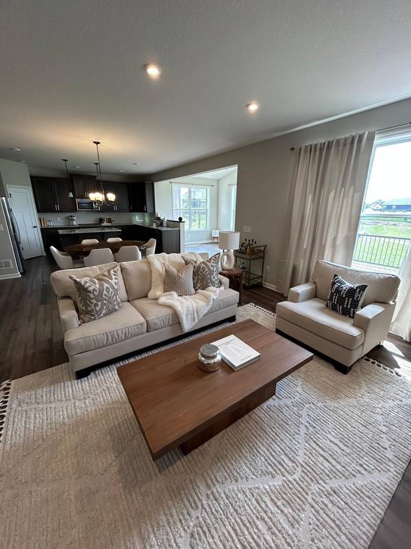 3790 Thrush ST, Shakopee, MN 55379