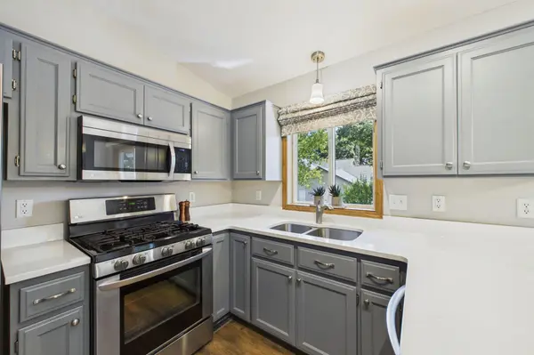 1401 Driving Park RD, Stillwater, MN 55082