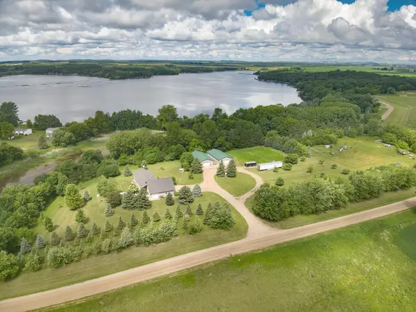 48413 205th AVE, Pelican Rapids, MN 56572