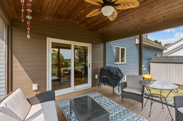 8095 Hunter Lake DR, Clear Lake, MN 55319