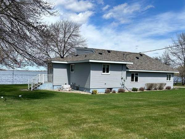 16395 SE Amelia RD, Glenwood, MN 56334