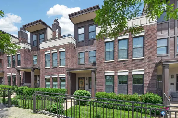 101 Main ST NE #8, Minneapolis, MN 55413