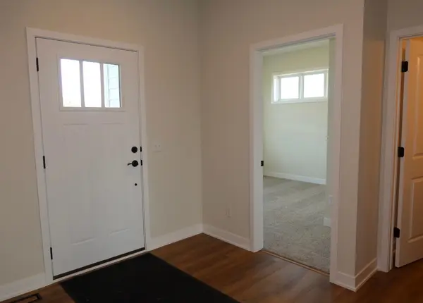 17838 Hamburg AVE, Lakeville, MN 55044