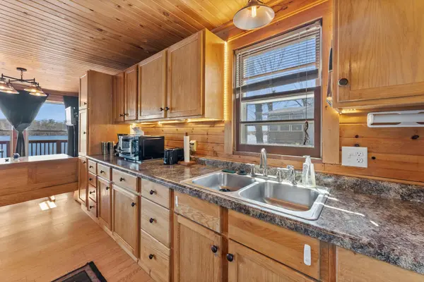 19013 Island View DR, Mora, MN 55051