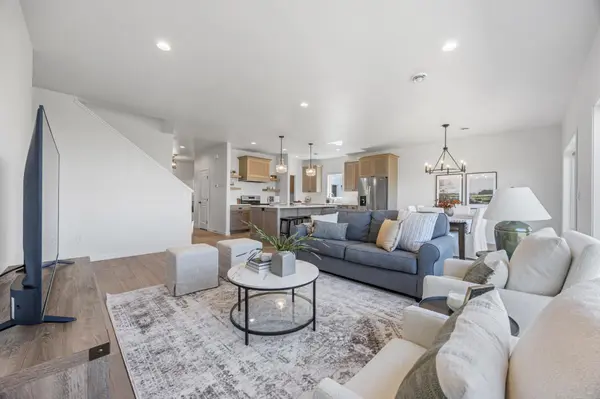 8439 61st ST S, Horace, ND 58047
