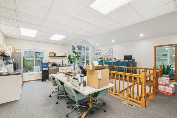 2434 Commerce BLVD, Mound, MN 55364