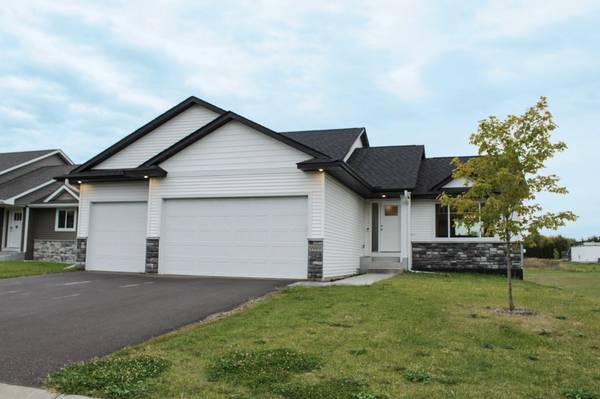 9989 14th CIR NE, Saint Michael, MN 55376