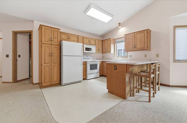 2420 Woodridge LN, Brainerd, MN 56401