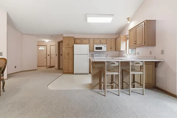 2420 Woodridge LN, Brainerd, MN 56401