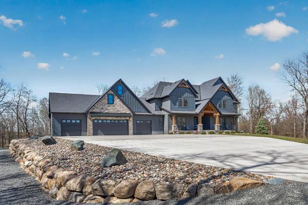 4647 145th AVE NE, Ham Lake, MN 55304