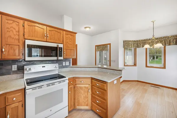 195 Goldfinch LN, Clearwater, MN 55320