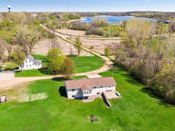 505 3rd AVE SE, Norwood Young America, MN 55397