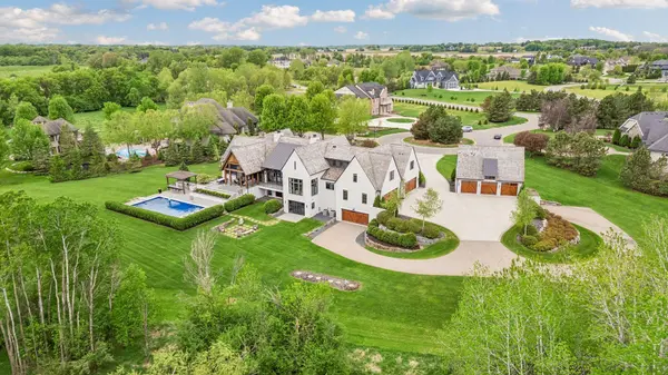 8079 Cress View LN, Prior Lake, MN 55372