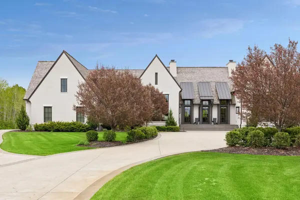 8079 Cress View LN, Prior Lake, MN 55372