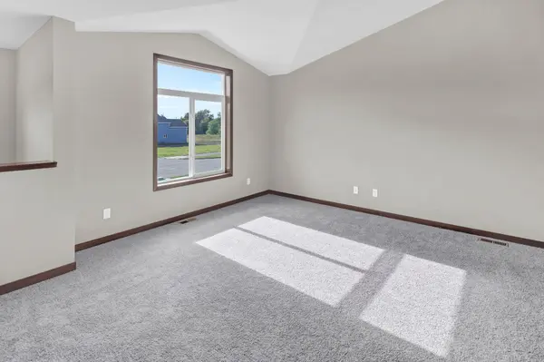 300 Kira CT, Paynesville, MN 56362